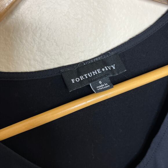 Fortune + Ivy Black Button Up Short Sleeve Small - Picture 2 of 9